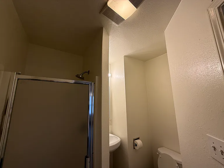 1032-1036 S Normandie Ave #5 — Photo 20