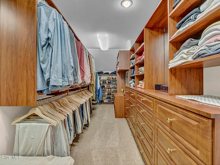 806 Paoli Ct — Photo 47