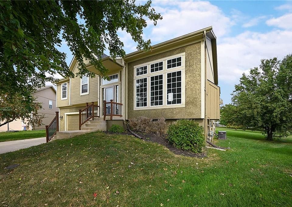 4223 N 122nd St, Kansas City, KS 66109 MLS 2457157 Zillow