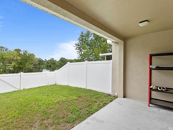 4th image of 3453 Red Rock Dr