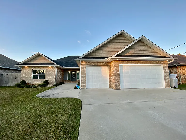 5468 Dallas Ct — Photo 1