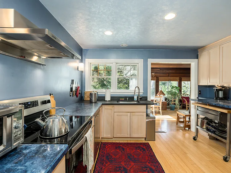 5 Victoria Rd — Photo 9