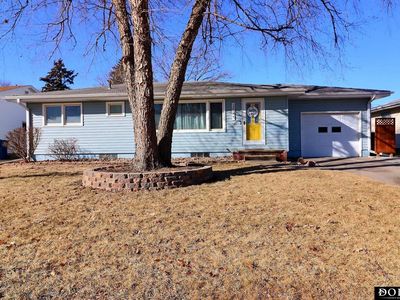 2049 Pearl St, Fremont, NE, 68025