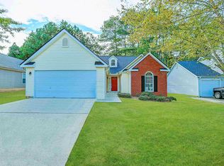 3880 Meadow Glen Way, Fairburn, GA 30213