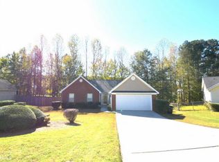 10411 Almosa Ln, Jonesboro, GA