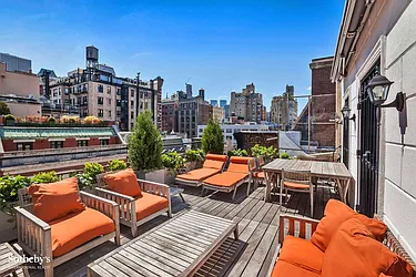 Rented by Sotheby's International Realty