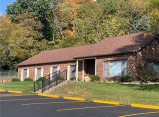 1001 Weigles Hill Rd, Elizabeth, PA 15037