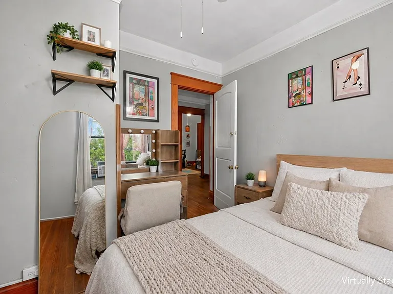 635 Straight St #635S — Photo 7