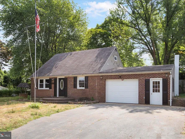 319 Stevens Ave, Arnold, MD 21012