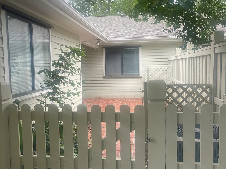 6120 Inland Greens Dr — Photo 1
