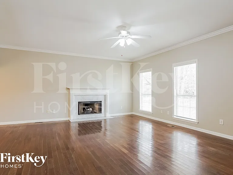 623 Shelby Forest Trl — Photo 4