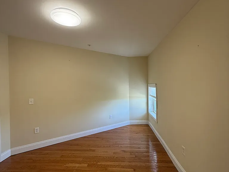 1 Grand Ave #5 — Photo 15