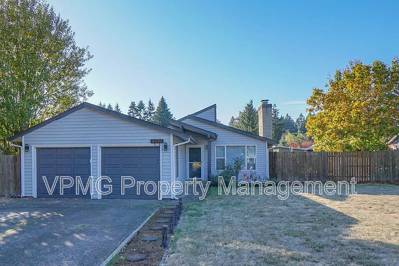 3 bed, 2.0 bath, 1026 sqft, $2,395 — Photo 1