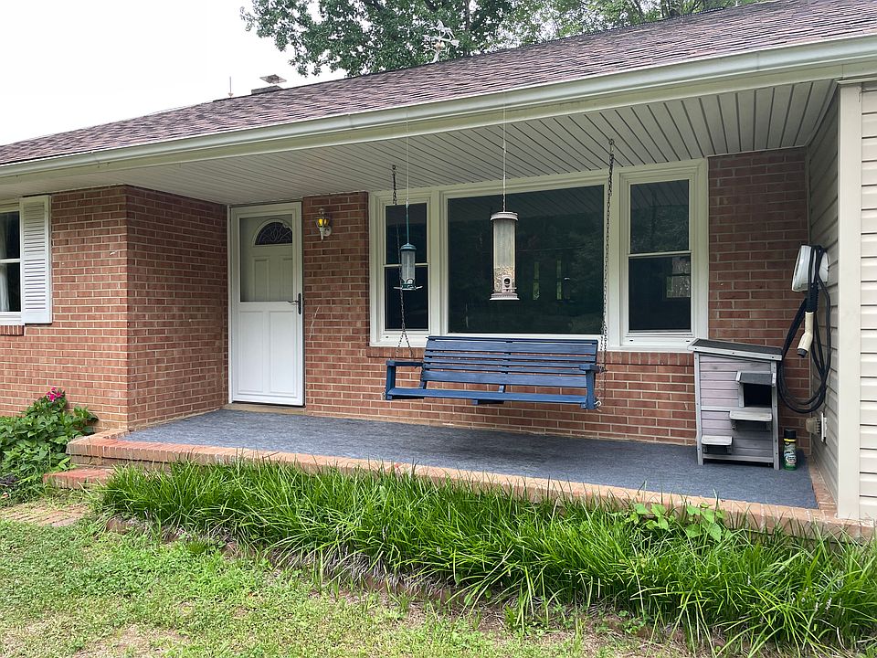 1st image of 8800 Thornton Rolling Rd #1