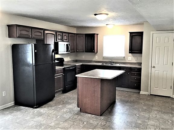 4th image of 5577 Bracken Dr