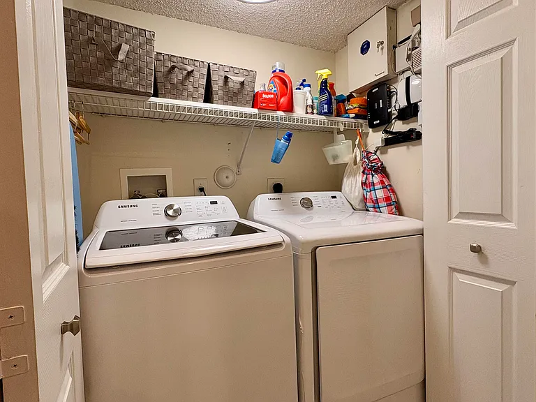 315 Coral Trace Ln — Photo 11