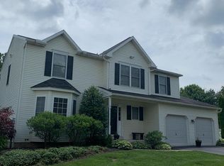 5 Byron Way, Pottstown, PA 19464