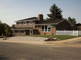 1613 W Hill Rd, Laramie, WY 82072