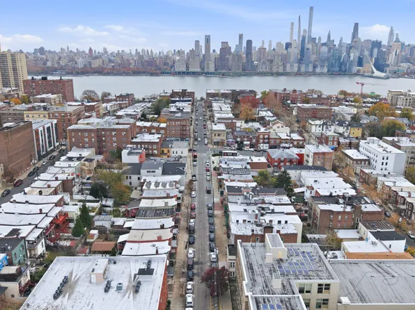 123 63rd Street image 7 of 7