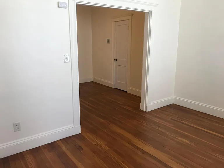 68 Washington St #9 — Photo 8