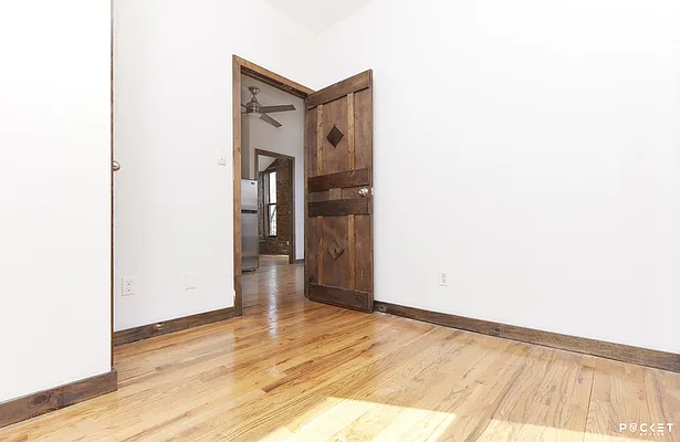 Rented by PocketBroker Inc | media 17