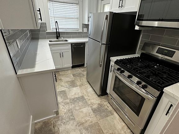 New Kitchen With All New Cabinets and Appliances