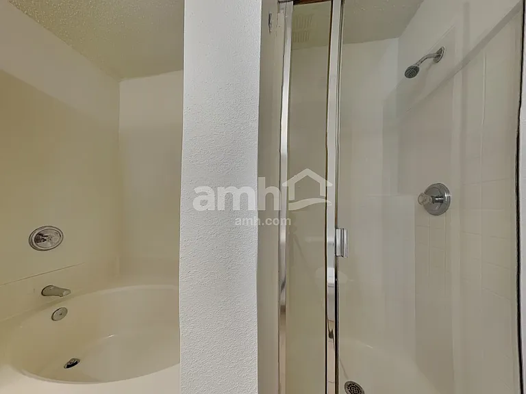 4301 Meadowknoll Dr — Photo 11