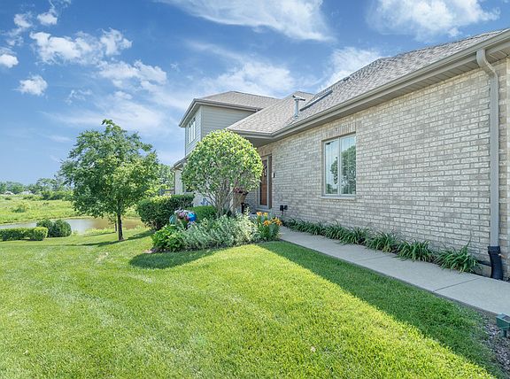 2nd image of 16033 S Penny Ln