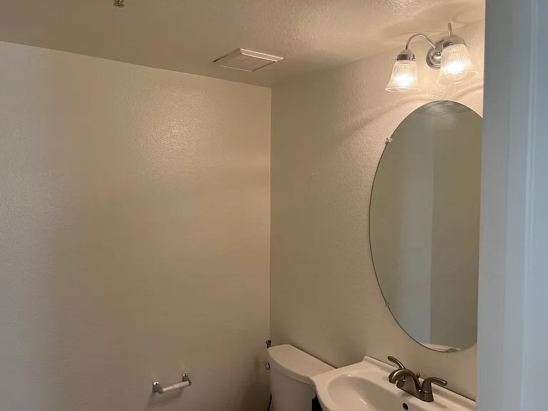 16194 Los Coyotes St — Photo 14