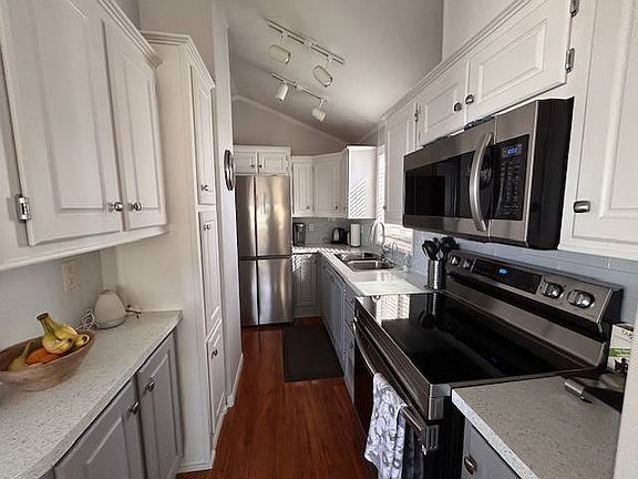 5th image of 3403 E Main St #311