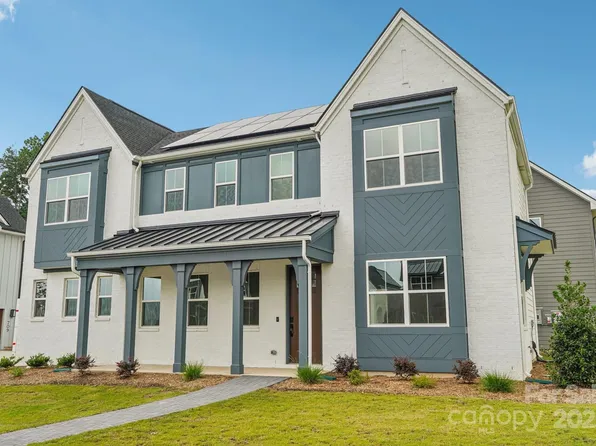 708 Flare Dr, Tega Cay, SC 29708