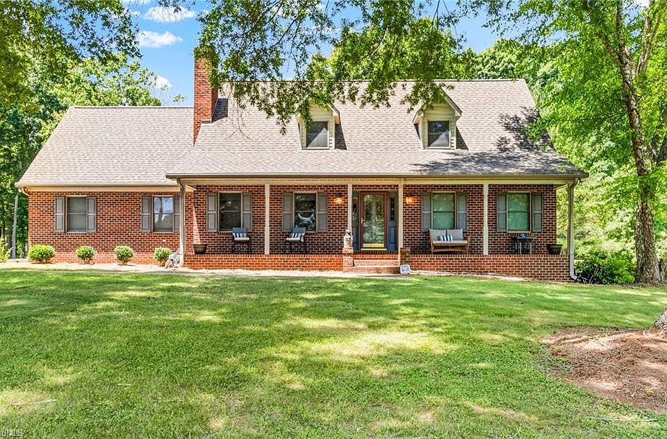 1st image of 3435 Bowens Rd