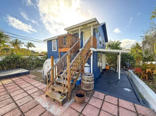 920 Selkirk Street, West Palm Beach, FL 33405