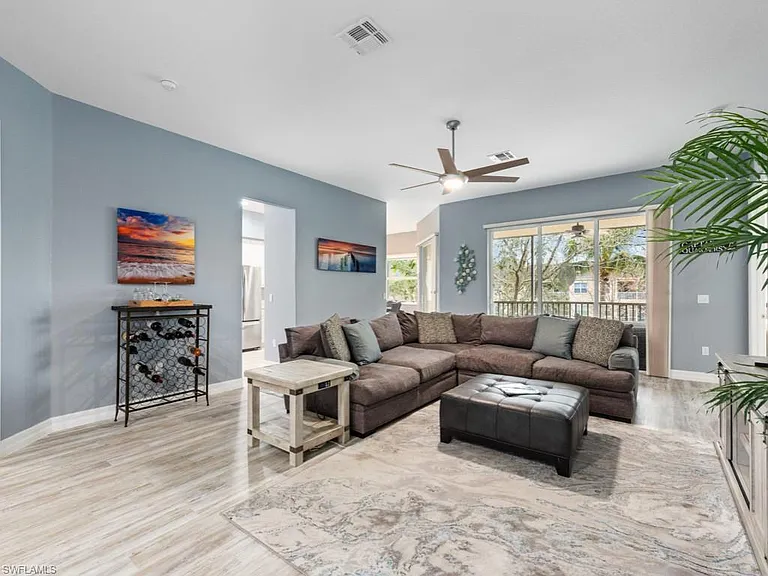 6021 Jonathans Bay Cir #302 — Photo 10