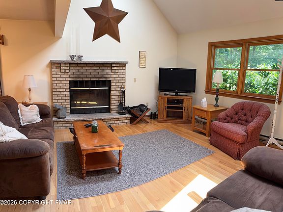 5th image of 44 Jeffers Way