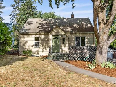 242 Cherry St, Moscow, ID, 83843