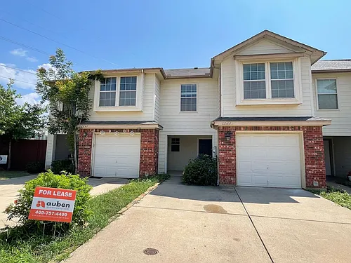 12649 Bay Ave Photo 1