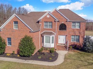 142 White St, Howell, NJ 07731