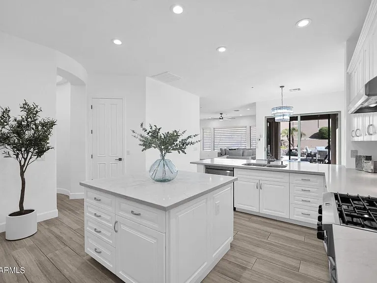 11416 E Autumn Sage Dr — Photo 4