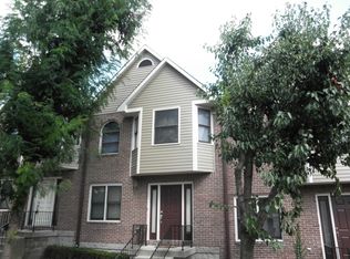 476 E 10th St, Indianapolis, IN