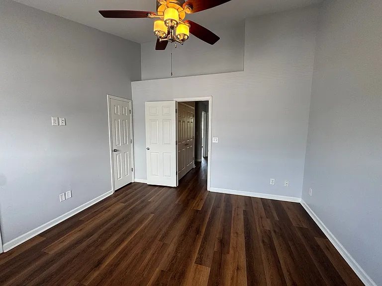 304 Rock Ridge Ln — Photo 15