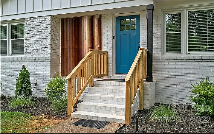 3709 Sargeant Dr — Photo 13
