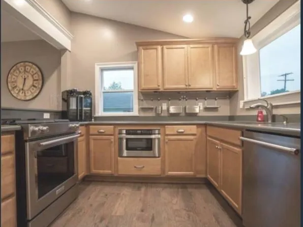 710 Franklin St, Valparaiso, IN 46383