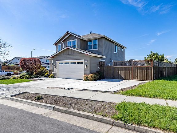 4th image of 1301 Miller Drive