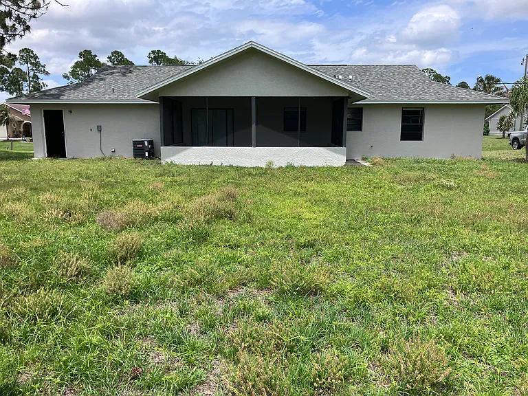 1420 Waldrun St SE — Photo 10