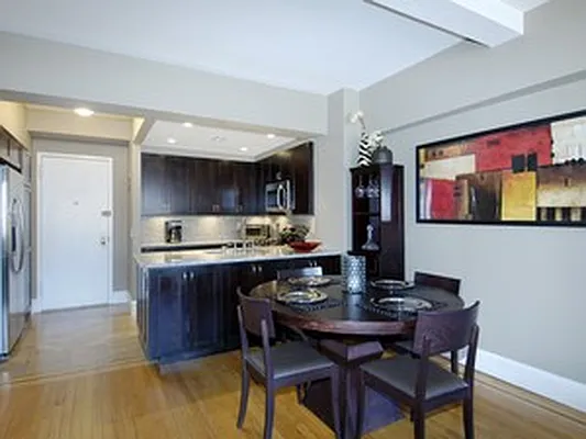 Sold by Corcoran | media 22