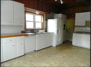 54 Swartz Rd, Akron, OH 44319