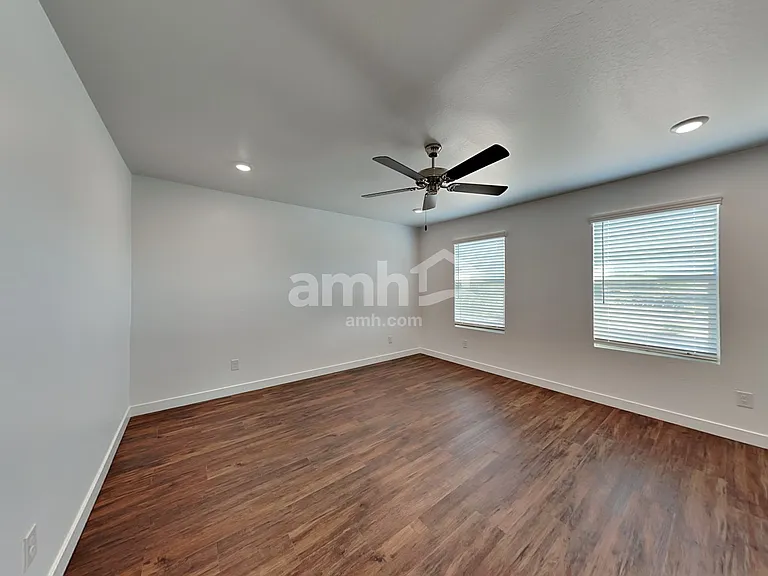 8319 W 21st Dr — Photo 9