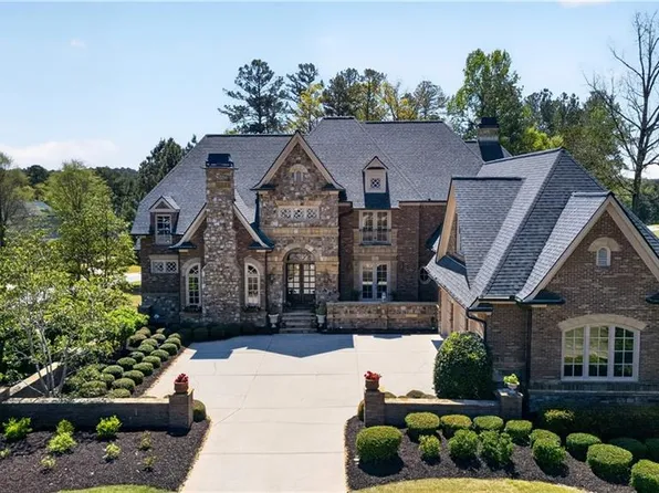 17 Carl Sanders Dr, Acworth, GA 30101