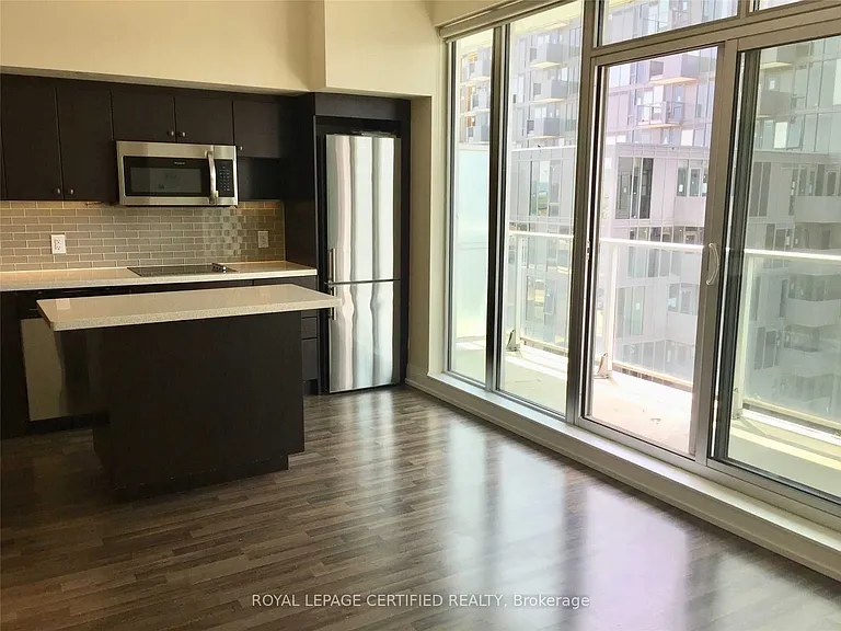 565 Wilson Ave #606W — Photo 12